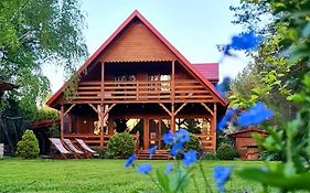 W 2h od Warszawy i Gdańska, 4 Seasons House, Mazury